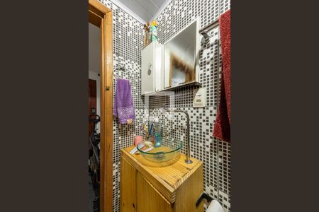 Apartamento à venda com 46m², 2 quartos e 1 vaga Apartamento à venda com 46m², 2 quartos e 1 vagaBanheiro