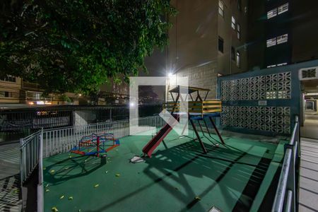 Apartamento à venda com 46m², 2 quartos e 1 vaga Apartamento à venda com 46m², 2 quartos e 1 vagaÁrea comum - Playground