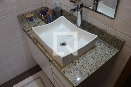 Apartamento à venda com 131m², 3 quartos e 2 vagasBanheiro 1