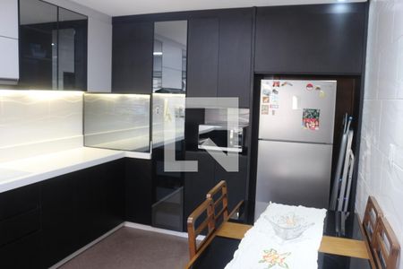Apartamento à venda com 131m², 3 quartos e 2 vagasCozinha