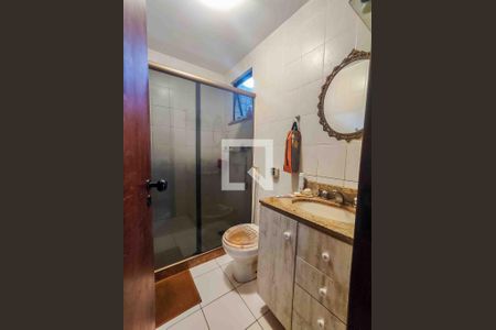 Apartamento à venda com 328m², 4 quartos e 3 vagasBanheiro da Suíte 3