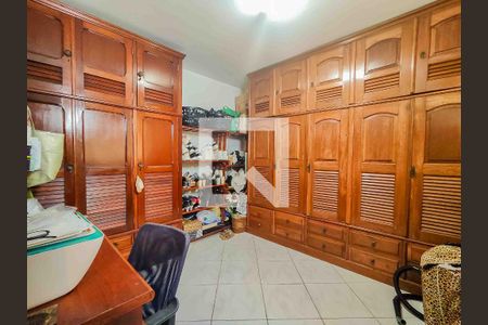 Apartamento à venda com 328m², 4 quartos e 3 vagasQuarto 1