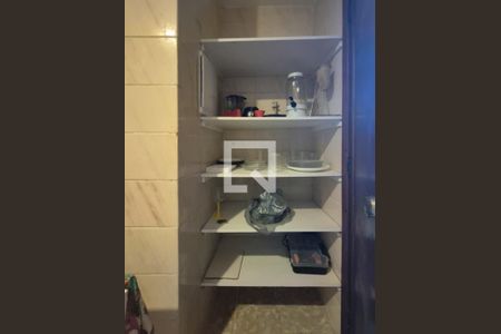 Apartamento para alugar com 202m², 3 quartos e 3 vagas Apartamento para alugar com 202m², 3 quartos e 3 vagasDespensa