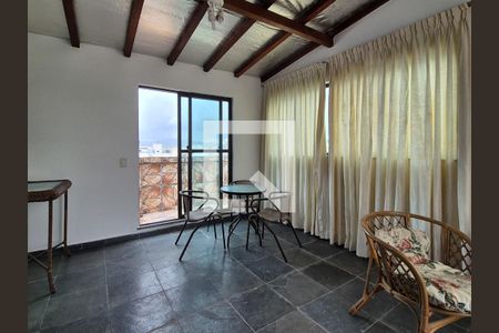 Apartamento para alugar com 202m², 3 quartos e 3 vagas Apartamento para alugar com 202m², 3 quartos e 3 vagasSala 2