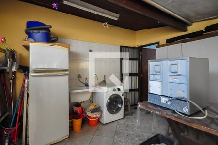 Casa à venda com 194m², 3 quartos e 4 vagas Casa à venda com 194m², 3 quartos e 4 vagasÁrea de Serviço