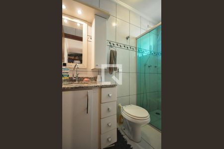 Casa à venda com 194m², 3 quartos e 4 vagas Casa à venda com 194m², 3 quartos e 4 vagasBanheiro Suíte 2