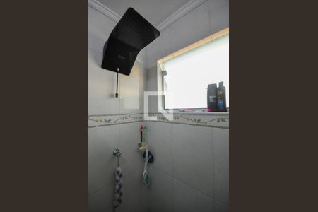 Casa à venda com 194m², 3 quartos e 4 vagas Casa à venda com 194m², 3 quartos e 4 vagasChuveiro do Banheiro da Suíte 3