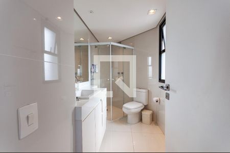 Apartamento à venda com 155m², 3 quartos e 3 vagas Apartamento à venda com 155m², 3 quartos e 3 vagasBanheiro do quarto 1 Suíte