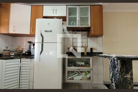 Casa à venda com 244m², 3 quartos e 5 vagas Casa à venda com 244m², 3 quartos e 5 vagasCozinha