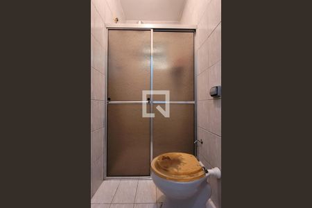 Casa à venda com 244m², 3 quartos e 5 vagas Casa à venda com 244m², 3 quartos e 5 vagasBanheiro 3