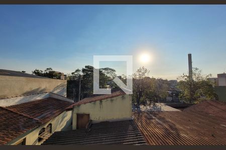 Casa à venda com 244m², 3 quartos e 5 vagas Casa à venda com 244m², 3 quartos e 5 vagasVista