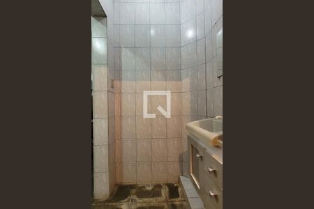 Casa à venda com 244m², 3 quartos e 5 vagas Casa à venda com 244m², 3 quartos e 5 vagasBanheiro 3