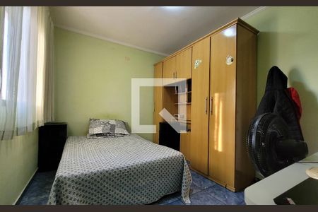 Casa à venda com 244m², 3 quartos e 5 vagas Casa à venda com 244m², 3 quartos e 5 vagasQuarto