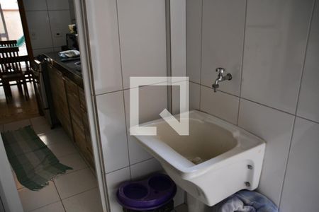 Apartamento à venda com 145m², 3 quartos e 1 vagaÁrea de Serviço