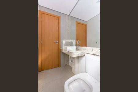 Apartamento à venda com 68m², 2 quartos e 2 vagasBanheiro Social