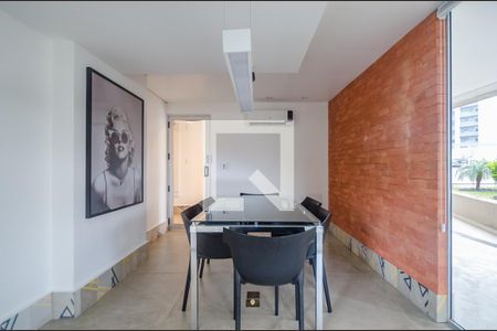 Apartamento à venda com 68m², 2 quartos e 2 vagasHome office