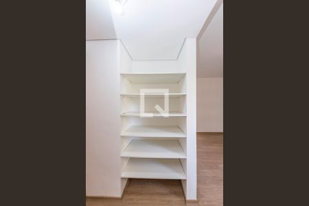 Apartamento à venda com 68m², 2 quartos e 2 vagasSuíte