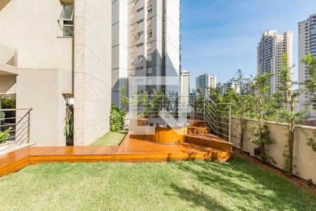 Apartamento à venda com 68m², 2 quartos e 2 vagasJacuzzi