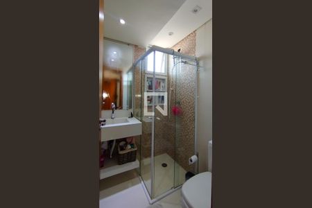 Apartamento à venda com 164m², 3 quartos e 2 vagas Apartamento à venda com 164m², 3 quartos e 2 vagasBanheiro da Suíte 1