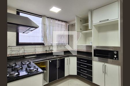 Apartamento à venda com 85m², 2 quartos e 1 vaga Apartamento à venda com 85m², 2 quartos e 1 vagaCozinha