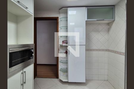 Apartamento à venda com 85m², 2 quartos e 1 vaga Apartamento à venda com 85m², 2 quartos e 1 vagaCozinha