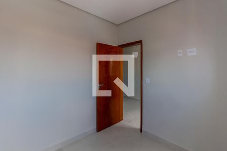 Quarto 1 de apartamento para alugar com 2 quartos, 40m² em Vila dos Minerios, São Paulo