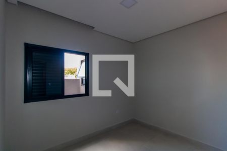 Quarto 2 de apartamento para alugar com 2 quartos, 40m² em Vila dos Minerios, São Paulo