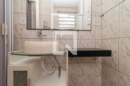 Apartamento à venda com 90m², 2 quartos e sem vaga Apartamento à venda com 90m², 2 quartos e sem vagaBanheiro da Suíte 2