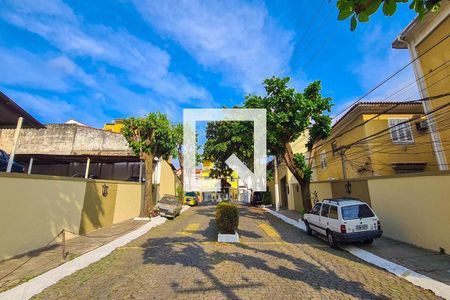 Casa de condomínio à venda com 280m², 5 quartos e 2 vagas