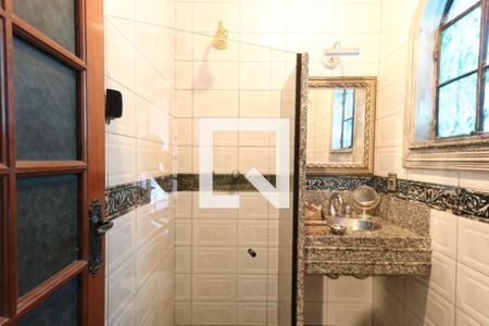 Casa de condomínio à venda com 280m², 5 quartos e 2 vagas