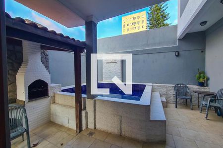 Casa de condomínio à venda com 280m², 5 quartos e 2 vagas