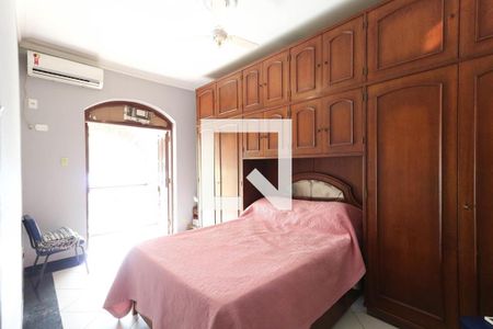 Casa de condomínio à venda com 280m², 5 quartos e 2 vagas