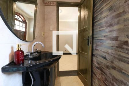 Casa de condomínio à venda com 280m², 5 quartos e 2 vagas