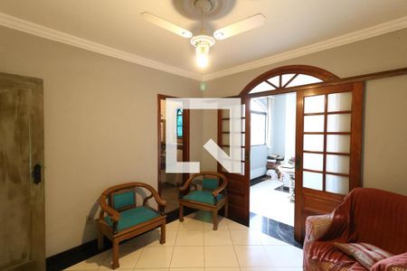 Casa de condomínio à venda com 280m², 5 quartos e 2 vagas