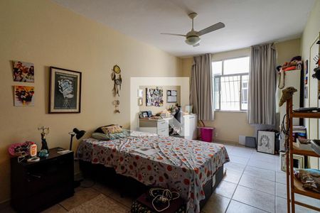 Apartamento à venda com 110m², 3 quartos e 1 vaga Apartamento à venda com 110m², 3 quartos e 1 vagaSuíte