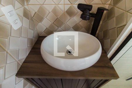 Apartamento para alugar com 45m², 2 quartos e 1 vaga Apartamento para alugar com 45m², 2 quartos e 1 vagaBanheiro