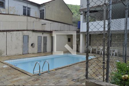 Apartamento à venda com 65m², 2 quartos e 1 vagaÁrea comum