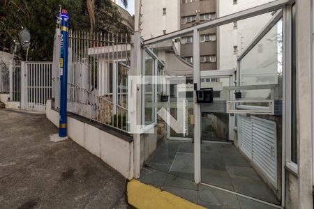 Apartamento à venda com 62m², 3 quartos e 2 vagasFachada