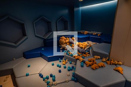 Apartamento à venda com 154m², 3 quartos e 1 vaga Apartamento à venda com 154m², 3 quartos e 1 vagaÁrea comum