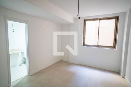 Apartamento à venda com 154m², 3 quartos e 1 vaga Apartamento à venda com 154m², 3 quartos e 1 vagaQuarto 3 suite