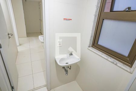 Apartamento à venda com 154m², 3 quartos e 1 vaga Apartamento à venda com 154m², 3 quartos e 1 vagaÁrea de Serviço -Banheiro