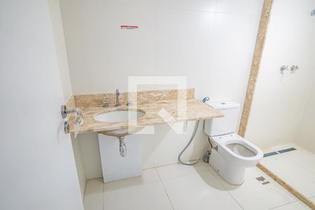 Apartamento à venda com 154m², 3 quartos e 1 vaga Apartamento à venda com 154m², 3 quartos e 1 vagaQuarto 1 suite - banheiro