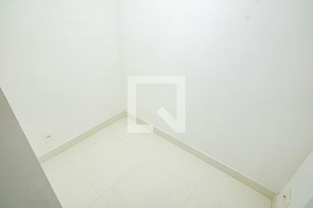 Apartamento à venda com 154m², 3 quartos e 1 vaga Apartamento à venda com 154m², 3 quartos e 1 vagaÁrea de Serviço - quarto