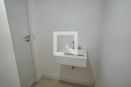 Apartamento à venda com 154m², 3 quartos e 1 vaga Apartamento à venda com 154m², 3 quartos e 1 vagaLavabo