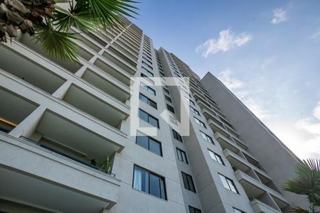 Apartamento à venda com 149m², 3 quartos e 1 vaga Apartamento à venda com 149m², 3 quartos e 1 vagaFachada