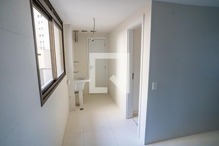 Apartamento à venda com 149m², 3 quartos e 1 vaga Apartamento à venda com 149m², 3 quartos e 1 vagaÁrea de Serviço