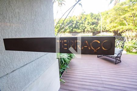 Apartamento à venda com 149m², 3 quartos e 1 vaga Apartamento à venda com 149m², 3 quartos e 1 vagaÁrea comum