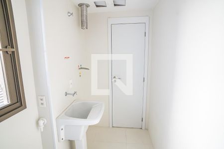 Apartamento à venda com 149m², 3 quartos e 1 vaga Apartamento à venda com 149m², 3 quartos e 1 vagaÁrea de Serviço