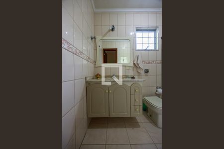 Casa à venda com 250m², 3 quartos e 1 vaga Casa à venda com 250m², 3 quartos e 1 vagaSuíte - Banheiro