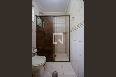 Casa à venda com 250m², 3 quartos e 1 vaga Casa à venda com 250m², 3 quartos e 1 vagaSuíte - Banheiro